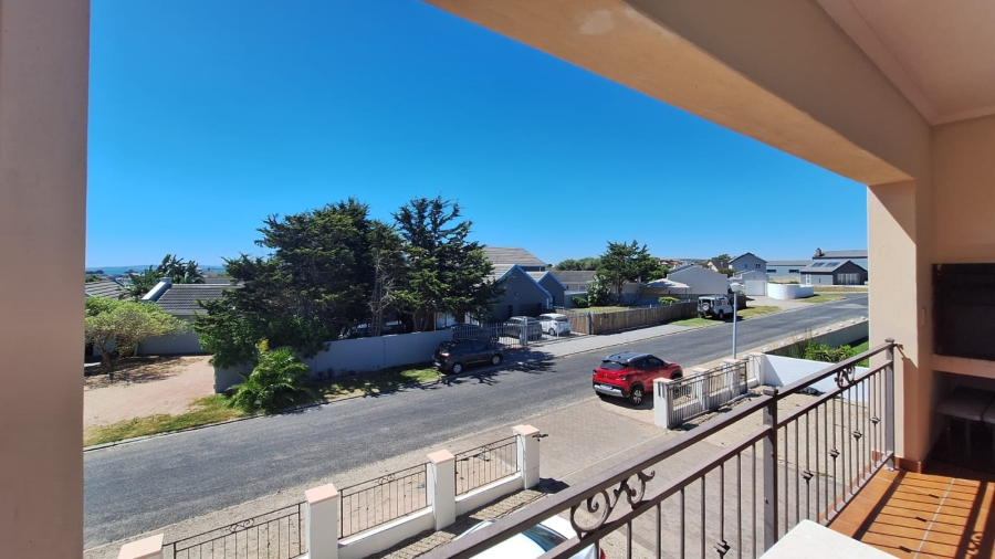 3 Bedroom Property for Sale in Country Club Western Cape